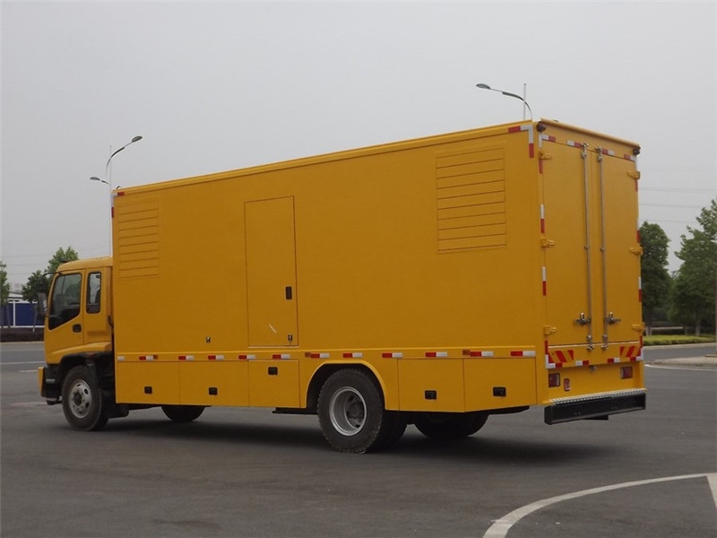 个旧发电车出租- 柴油发电机油箱怎么清洗