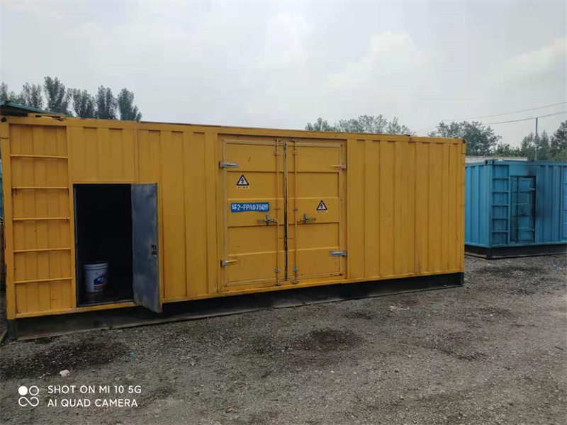 个旧200KW柴油发电机组需要配备什么型号的电缆线？