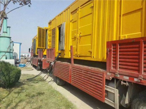 个旧发电机出租如何根据燃油压力判断燃油系统是否存在故障？