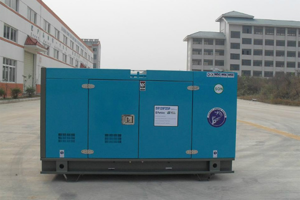 个旧发电机租赁发电机组的换季保养注意事项